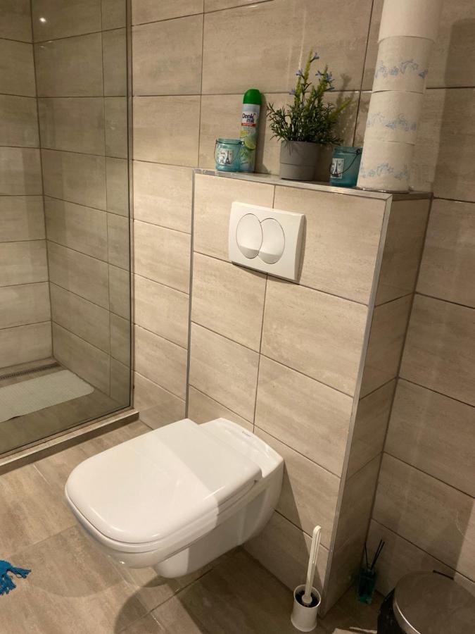 3 Comfortable And Cosy Apartments In Heart Of Budapest Near Basilica 外观 照片