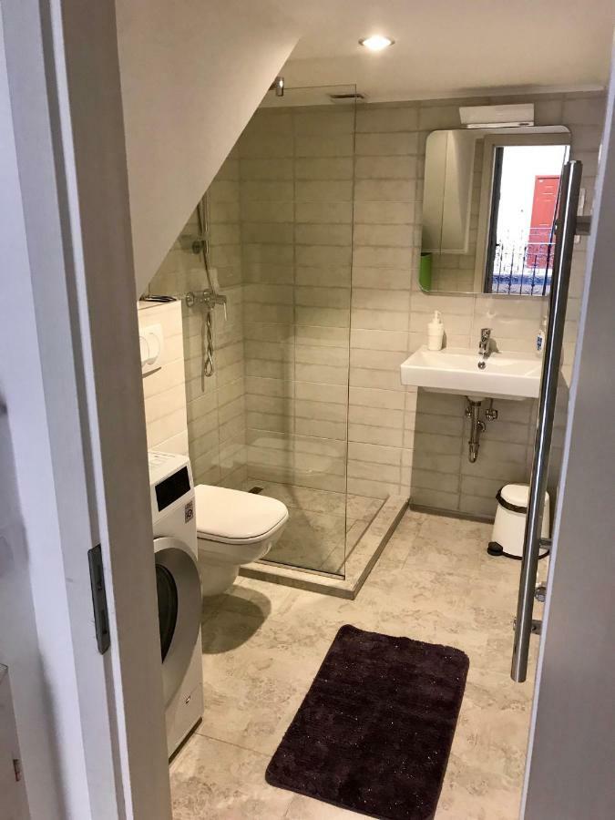 3 Comfortable And Cosy Apartments In Heart Of Budapest Near Basilica 外观 照片
